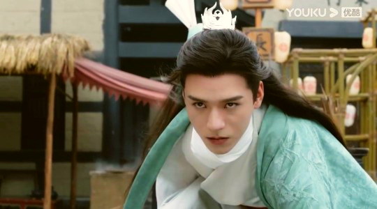 Wen Kexing Green Wen Kexing in a green and white hanfu